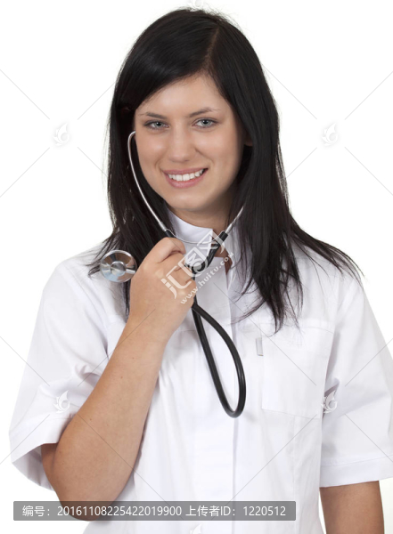 年輕的女醫(yī)生用聽診器檢查病人的準(zhǔn)備