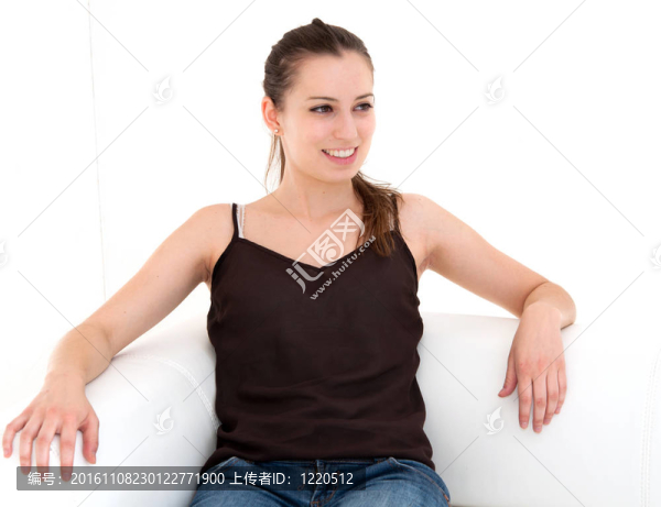沙發(fā)上的女人