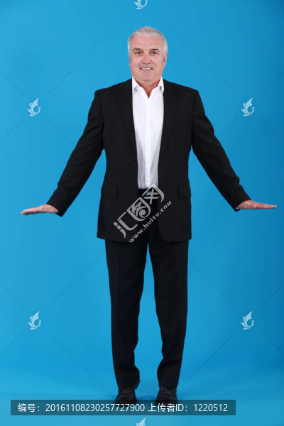 商人踮起腳尖