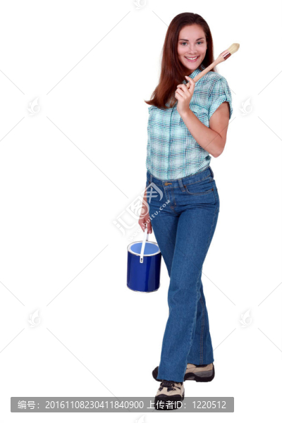 一個可愛的女畫家。