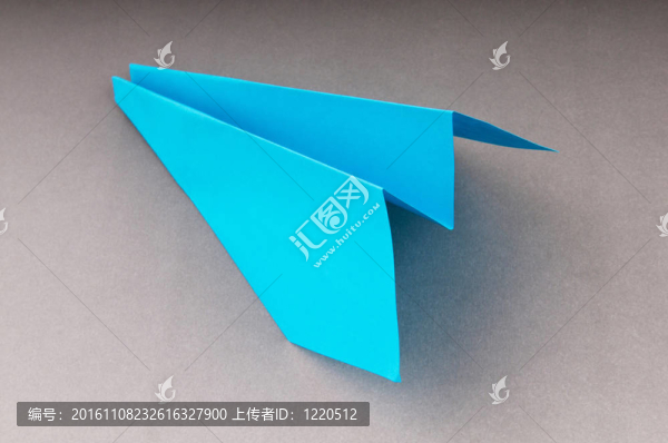 背景紙飛機(jī)