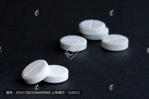 白色的藥片