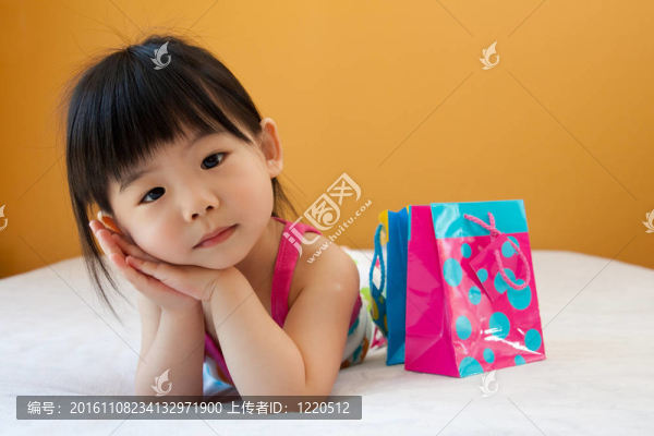 亞洲寶貝女孩