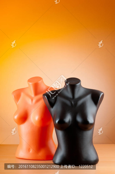 服裝模特與背景漸變