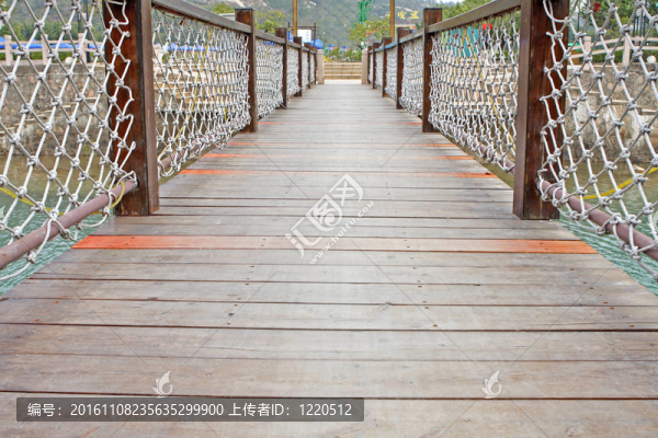 木頭橋