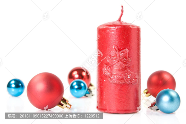 紅色的蠟燭、圣誕裝飾品
