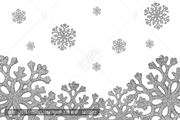 銀色閃亮的雪花落下