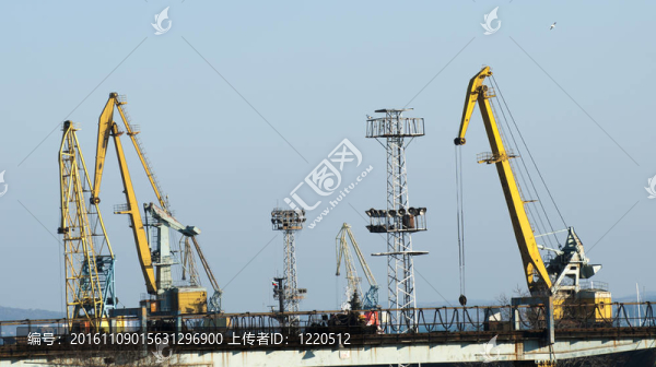 商業(yè)港口起重機(jī)