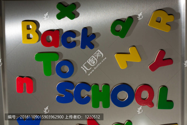 彩色字母