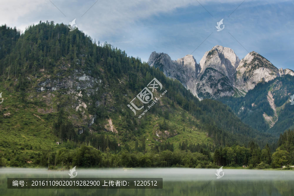 donnerkogel格紹凱姆山