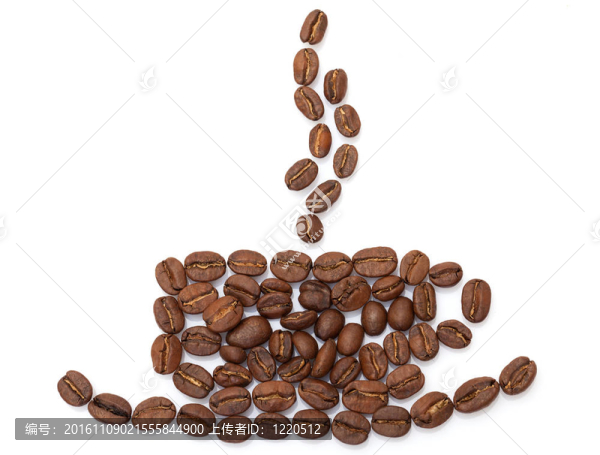 杯了嗎？在白色背景上的咖啡豆