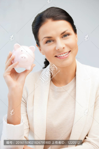 可愛的女人與小豬銀行