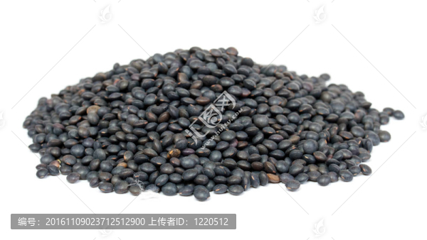 黑扁豆堆白色隔離