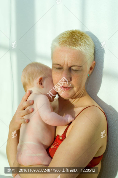 母親和嬰兒