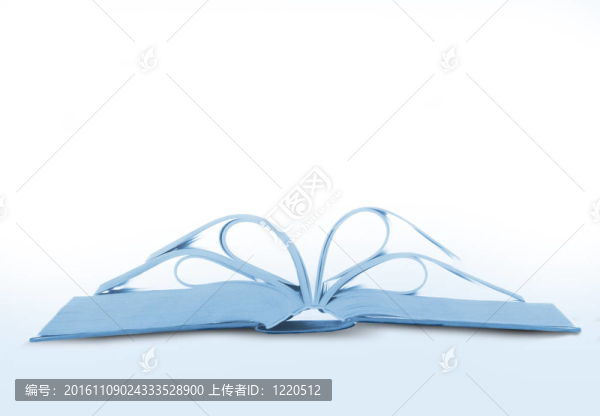打開白色的書