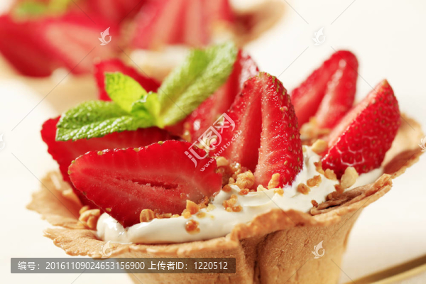 Strawberry的甜點