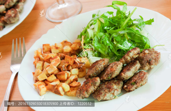 餐