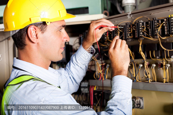 男電工試驗(yàn)工業(yè)機(jī)