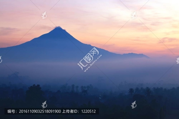 默拉皮火山印度尼西亞