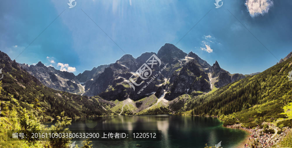 morskie尾子湖在波蘭塔特拉山