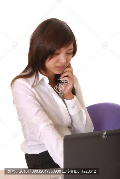 年輕的亞洲商人