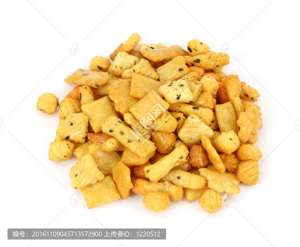 大份的米餅的小吃組合