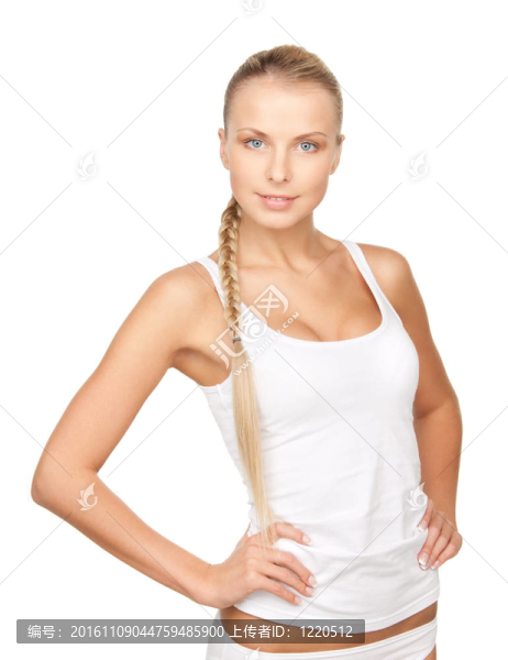 可愛的女人在白色的棉質(zhì)內(nèi)衣