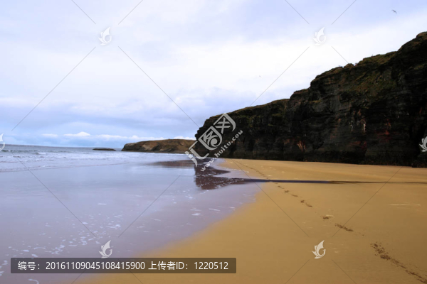 金巴利巴寧海灘馬蹄印