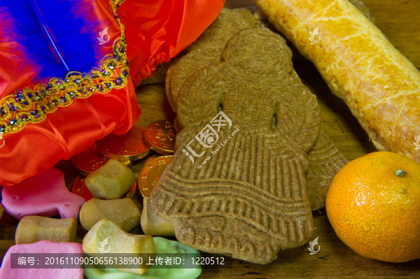 傳統(tǒng)的圣誕糖果