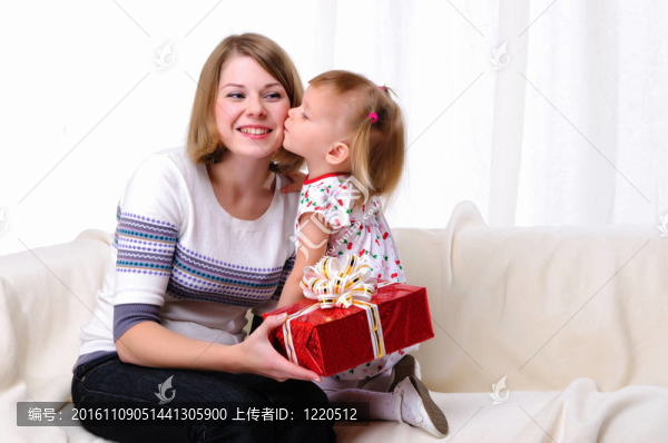 媽媽給女兒的禮物