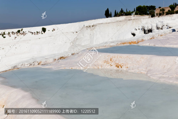 在棉花堡的鈣華池和露臺；土耳其