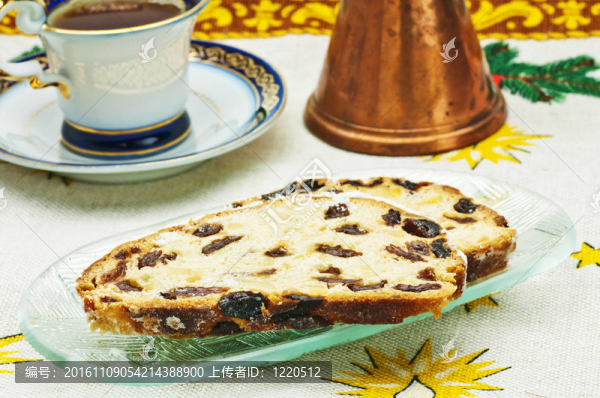 weihnachststollen