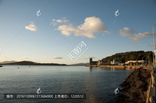 黃昏在Oban；蘇格蘭