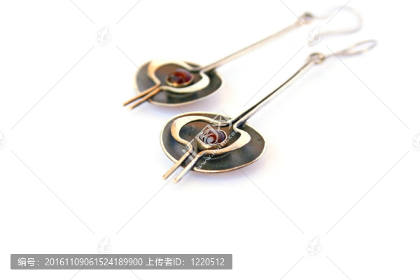耳環(huán)