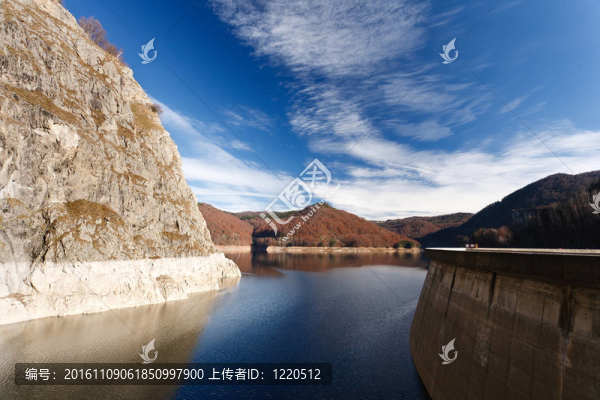 羅馬尼亞Vidraru湖