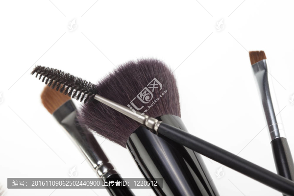 用化妝刷隨機(jī)組合的細(xì)節(jié)
