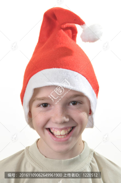 快樂男孩在Santa的帽子。