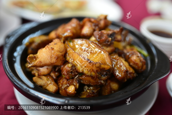 鮑魚雞煲