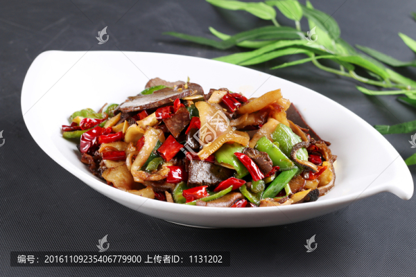 爆炒羊雜