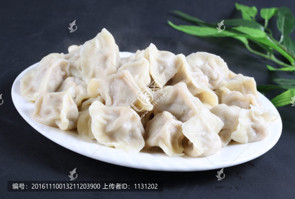 水餃
