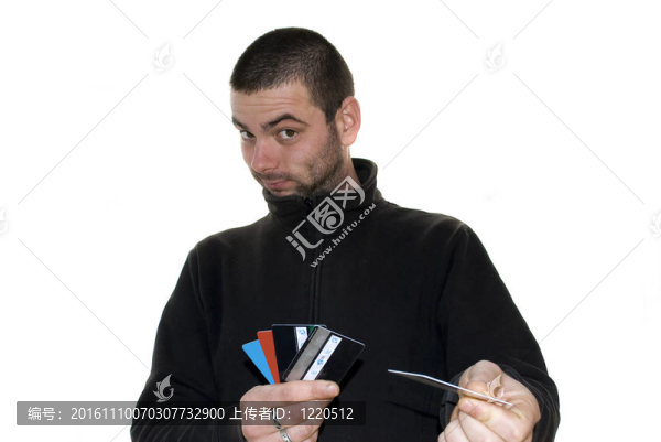 提供信用卡的人