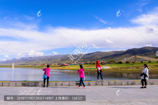 青海湖風(fēng)光