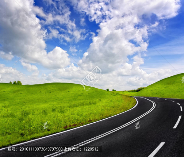 一條蜿蜒的道路