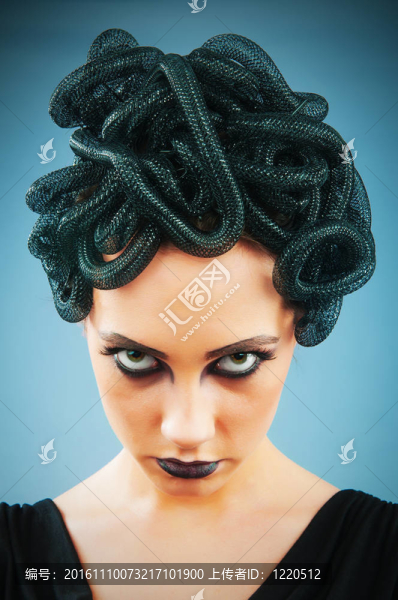 女人描繪概念和邪惡（Medusa,Gorgon）