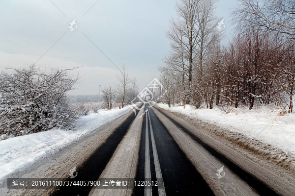 冬天的路