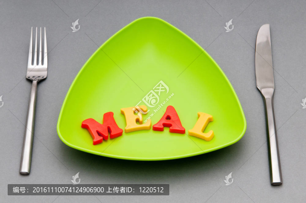 白色背景字母