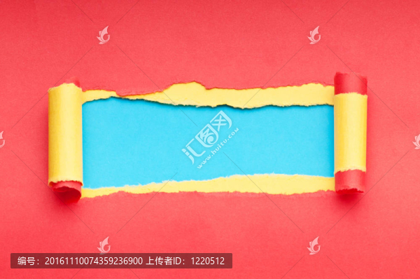 撕裂的紙與空間為您的信息