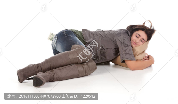 年輕的女人，購物和現(xiàn)金