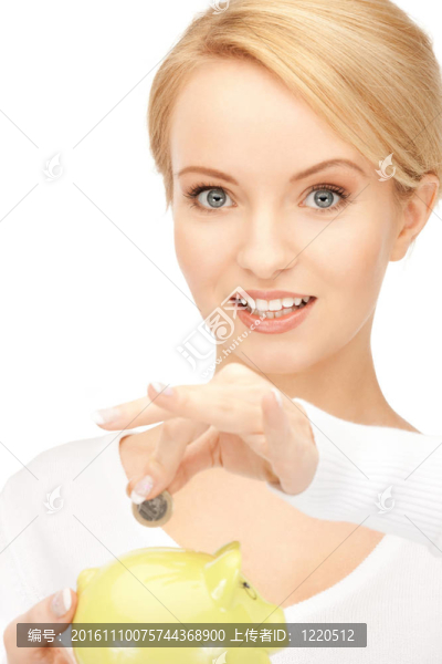 可愛的女人與儲(chǔ)蓄罐和錢