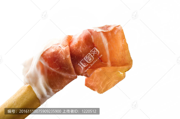 面包棒棒火腿在白色背景